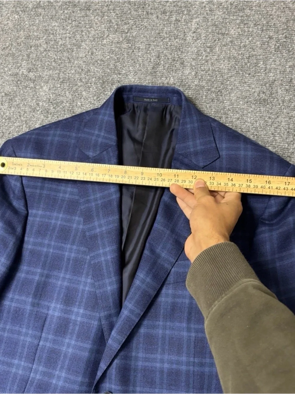 Ermenegildo Zegna Men’s Blue Checkered Wool Blazer Sz 7-50R
